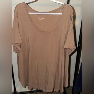 Scoop neck t shirt